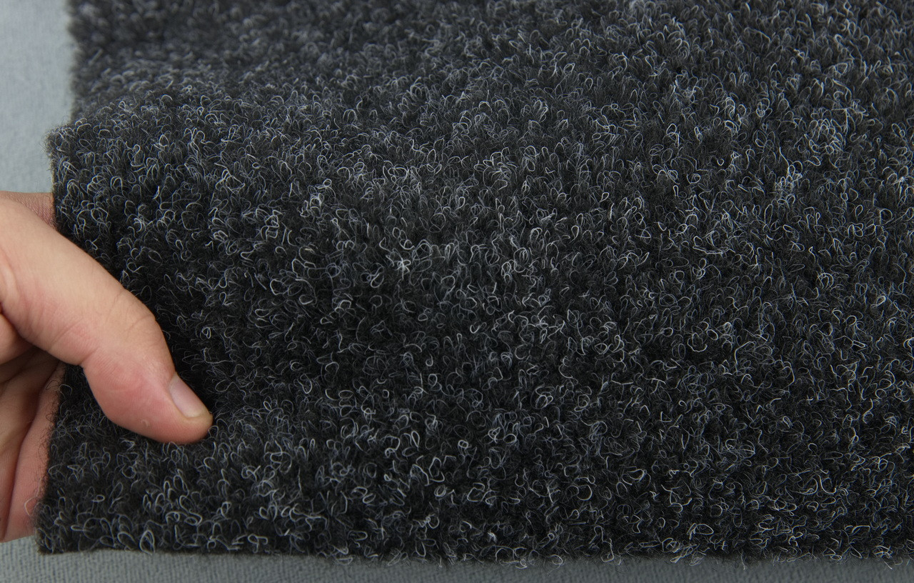 Автомобильный ковролин kov-12 серо-черный, толщина 6мм, плотность 1000 г/м2, ширина 200см детальная фотка