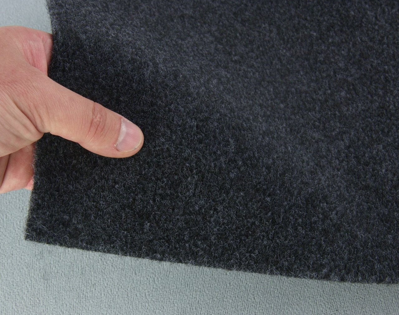 Карпет Dark Grey графит (темно-серый) автомобильный плотность 450г/м2, толщина 5мм, ширина 1,80м детальная фотка