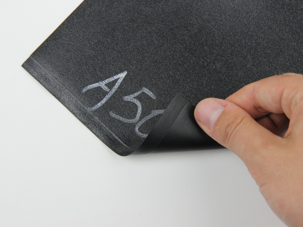 Термовинил HORN (черный A50) для обтяжки торпеды, ширина 1.40м детальная фотка