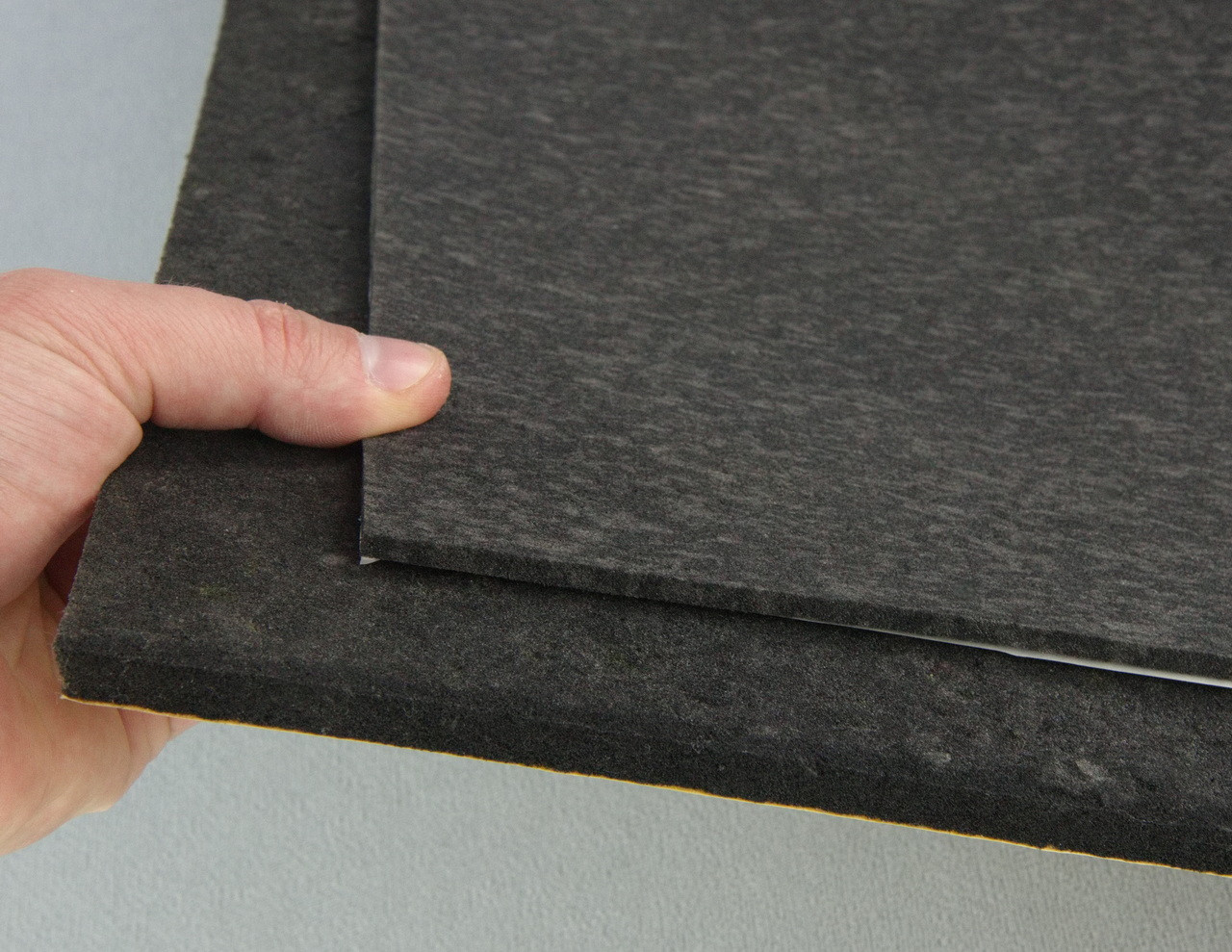Шумоизоляционный материал Acoustics Faton Black, черный, толщина 8мм, лист 80х50смм детальная фотка